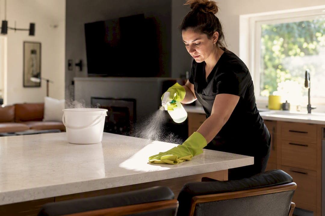 Airbnb turnover cleaning: the host's guide to guest‑ready stays