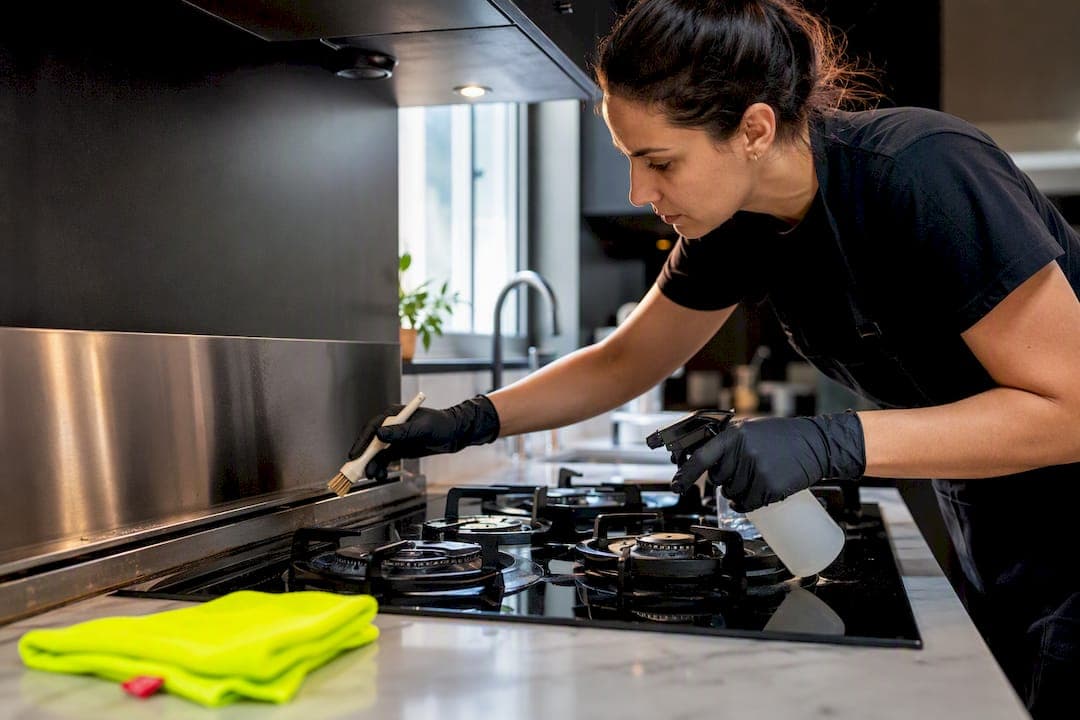 2–10 Hours: Eco Friendly Deep Clean Duration for Hosts & Owners